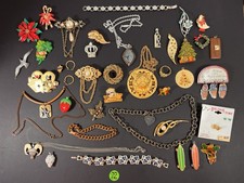 Assorted gold tone for sale  Ironton