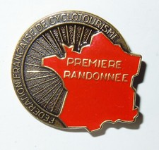 Insigne federation francaise d'occasion  Senozan