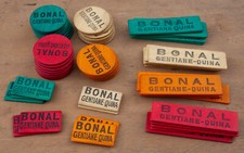 Jetons bois publicitaires d'occasion  Chevannes