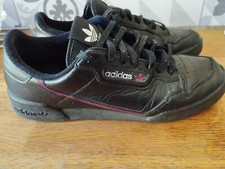 Paire baskets homme d'occasion  Usson-en-Forez