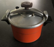 Ancienne cocotte minute d'occasion  Toulouse-