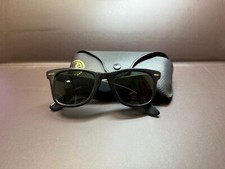 Ray ban wayfarer usato  Roma