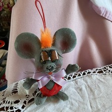 Vintage 1970s flocked for sale Vintage 1970s flocked for sale  POOLE