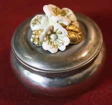 Schöne kleine dose gebraucht kaufen Schöne kleine dose gebraucht kaufen  Fuldabrück