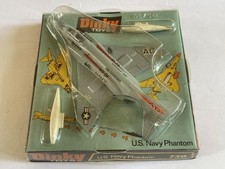 Usado, VINTAGE DIECAST DINKY TOYS USS SARATOGA US NAVY PHANTOM F4 AVIÃO DE COMBATE A JATO MUITO BOM ESTADO comprar usado  Enviando para Brazil