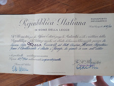 Passaporto diplomatico 1954 usato  Forano