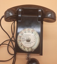 Téléphone mural ancien d'occasion  Châteaumeillant