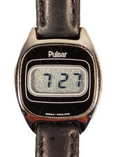 Antigo Relógio Feminino Pulsar #Y499-4110 Digital LCD Pulseira de Couro Preto Nova Bateria comprar usado  Enviando para Brazil