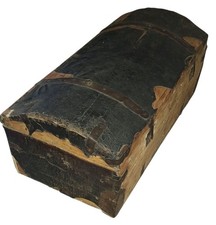 Antico baule carrozza usato  Verceia