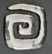 Jolie broche metal d'occasion  Montesson