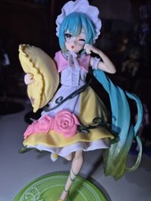 Vocaloid figure wonderland usato  Canicatti