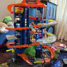 Hotwheels city ultimate for sale  San Diego
