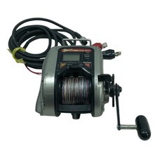 Prateleira de molinete elétrica Daiwa Com Gs-60 com arranhões e sujeira comprar usado  Enviando para Brazil