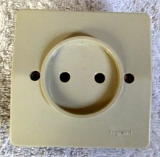 Legrand neptune prise d'occasion  France