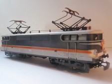 Belle locomotive electrique d'occasion  Saint-Étienne-la-Thillaye