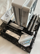 Bundle asus rog usato  San Severino Marche