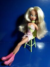 Winx bambola flora usato  Palazzolo sull'Oglio