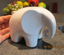 Joli petit eléphant d'occasion  Charnay-lès-Mâcon