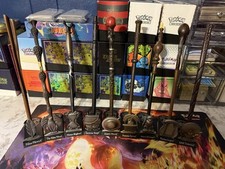 Conjunto de varinhas Harry Potter Noble Collection - 9 varinhas com suportes comprar usado  Enviando para Brazil