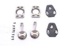 Set tacchetti pedali usato  Spedire a Italy