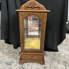 Vintage curio cabinet for sale  Aledo