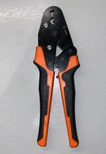 Pinza cembre elettricista usato Pinza cembre elettricista usato  Fabro