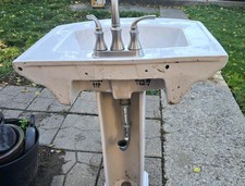 Mansfield pedestal sink for sale Mansfield pedestal sink for sale  Chicago