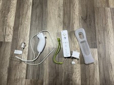 Usado, Original Wii Remote + Wii Motion Plus + Wii Sleeve + Nunchuck (used) comprar usado  Enviando para Brazil