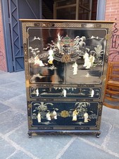 Credenza ante decorata usato  Italia