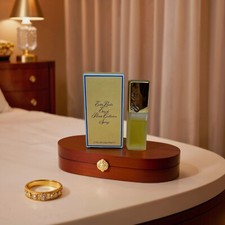 Estee lauder private for sale  LONDON