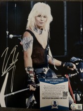 Vince neil motley usato  Spedire a Italy