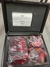 Usado, Estojo de aluguel Blockbuster N64 com console e dois controles um roxo atômico comprar usado  Enviando para Brazil