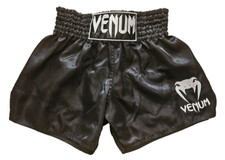 Shorts de boxe Venum clássico muay thai tamanho G juvenil preto cintura elástica excelente comprar usado  Enviando para Brazil