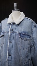 Veste jean levi d'occasion  Asnières-sur-Seine