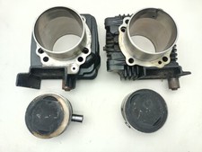 Set cilindri pistoni usato  Italia