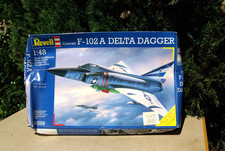 Revell avion convair d'occasion  France