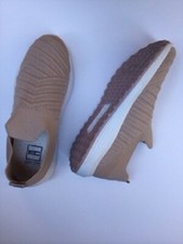 Scarpe sneaker nuove usato  Zibido San Giacomo