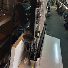 Radiatore per mercedes usato  Volpago del Montello