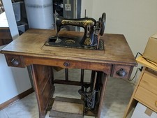 Macchina cucire vintage usato  Arezzo