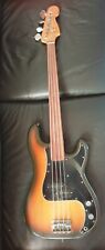 Vendo fender bass usato  Siracusa