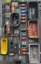 centralina porta fusibili peugeot usato  Italia