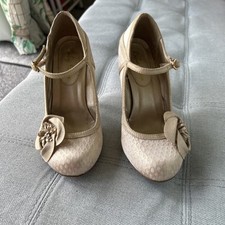 Beautiful ivory ruby for sale  NOTTINGHAM
