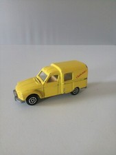 Majorette acadiane yellow d'occasion  Expédié en Belgium