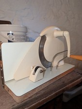 Brotschneidemaschine manuell a gebraucht kaufen  Wennigsen