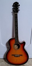 Chitarra elettroacustica caden usato  Milano