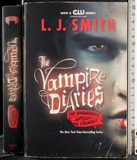 The vampire diaries. usato The vampire diaries. usato  Ariccia