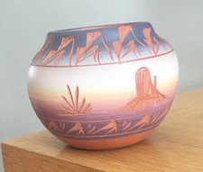 Red earth pottery for sale  SANDY