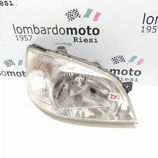 Faro fanale proiettore usato Faro fanale proiettore usato  Riesi