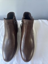 Chocolate brown size for sale  Victor