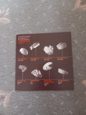 Kensington Palace - Hats & Handbags: Accessories From The Royal Wardrobe (2004) comprar usado  Enviando para Brazil